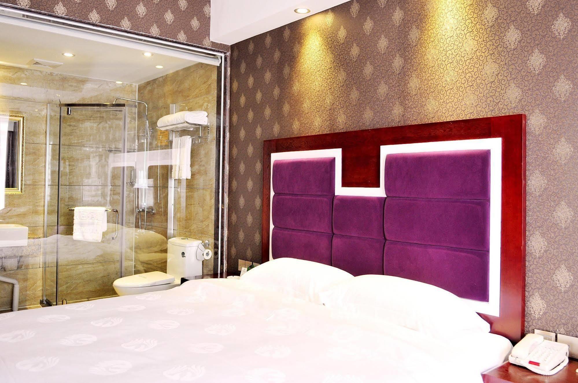 Yuwei Business Hotel Гуйлинь Экстерьер фото